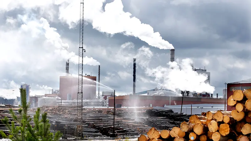 Bild på Gruvöns industri i Grums.