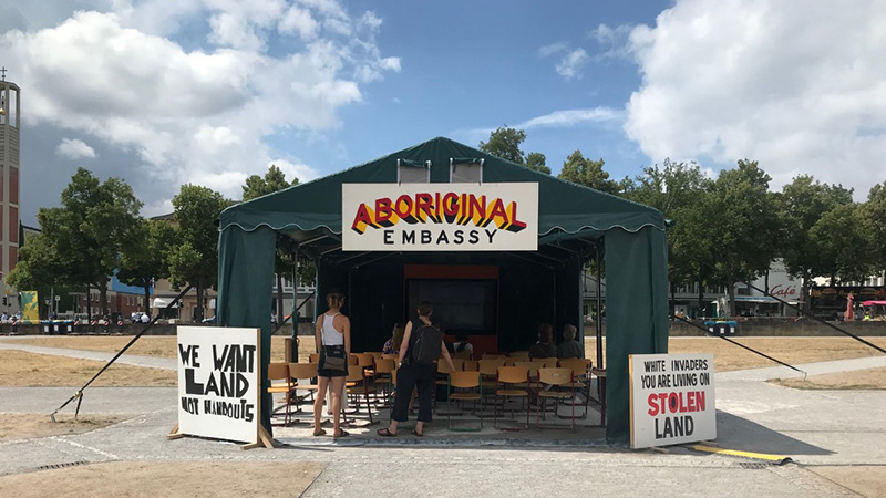 Foto på del av Documentautsällningen i Kassel