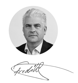 Porträtt Fredrik Larsson och hans signatur.