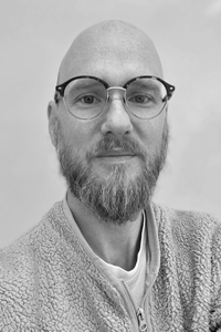 Svartvit ansiktsbild av Karl Ljunggren.