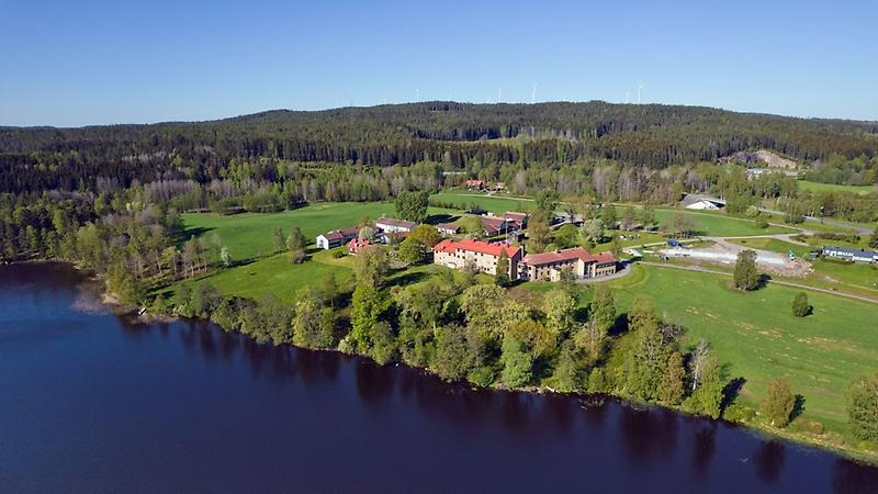 Flygbild över skolan i Årjäng