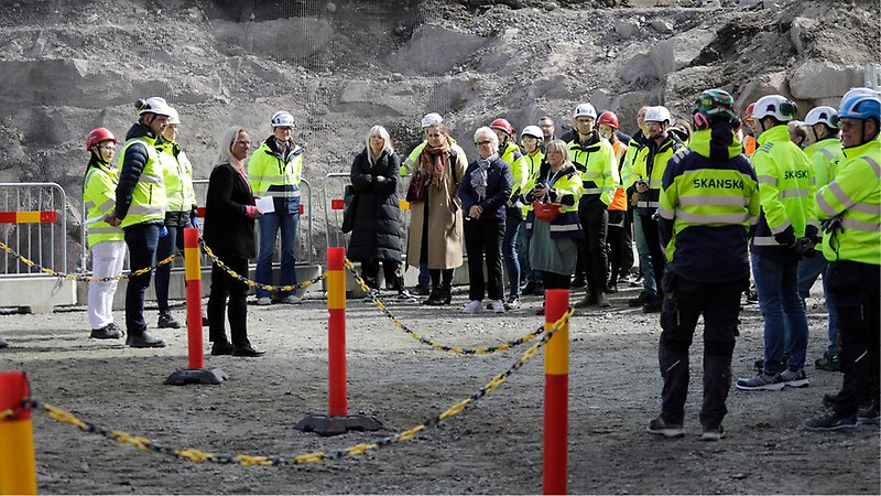 Gruppbild när första grävtaget för Mottagningshuset sker, Nya CSK